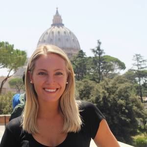 Meet your Posher, Brittney